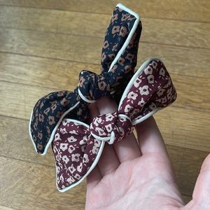 Nwt Anthropologie bow flowery scrunchies